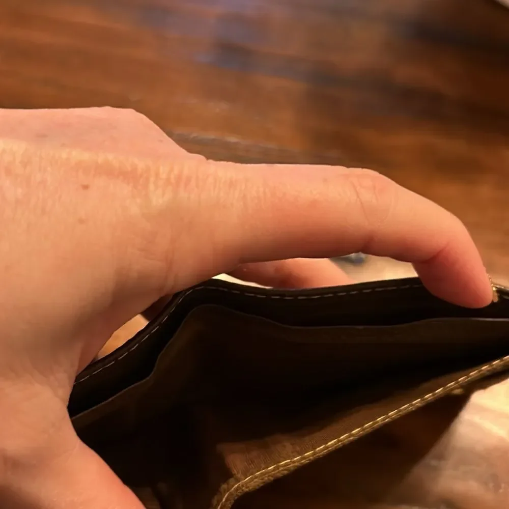 Gucci Vintage Men’s Wallet impeccable